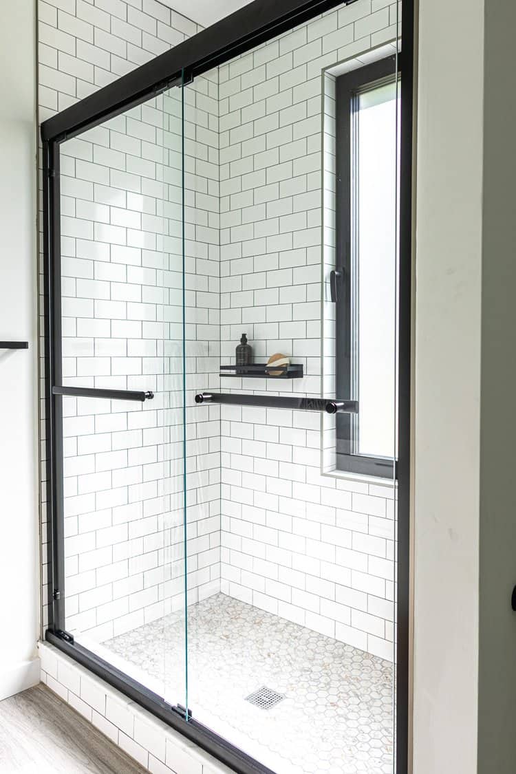 Sun Moon Cabin - Image 8